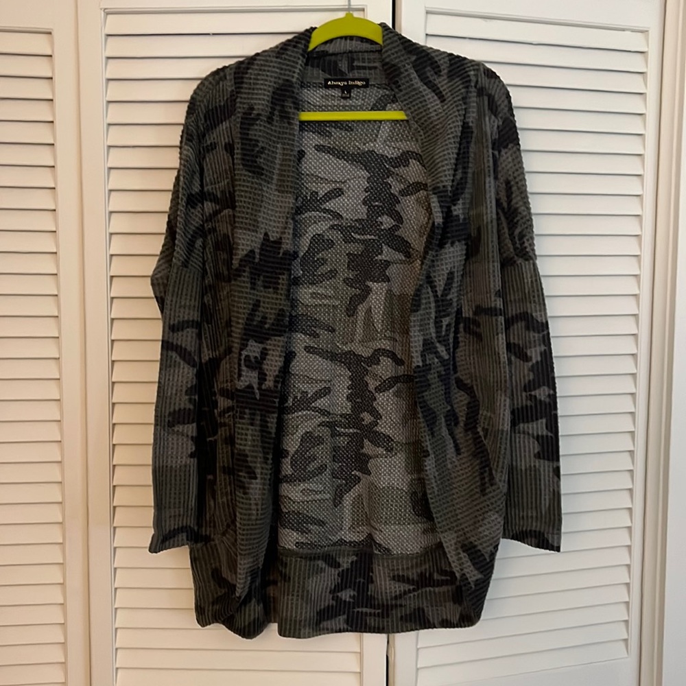 Camo cardigan